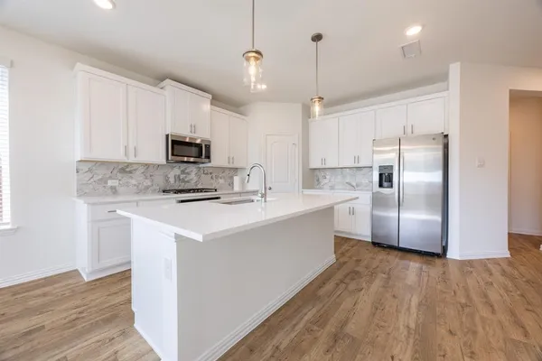 $2,895 | 1408 Grove Pond Road, Forney, TX 75126