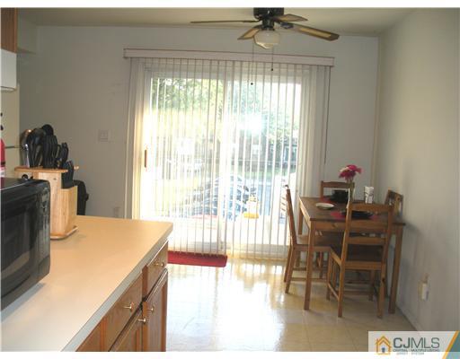 192 Evergreen Road, Unit 10B Edison, NJ 08837 - Photo 8 of 22 Gallery Image 8