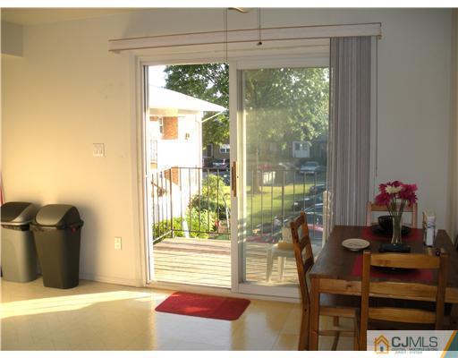 192 Evergreen Road, Unit 10B Edison, NJ 08837 - Photo 9 of 22 Gallery Image 9