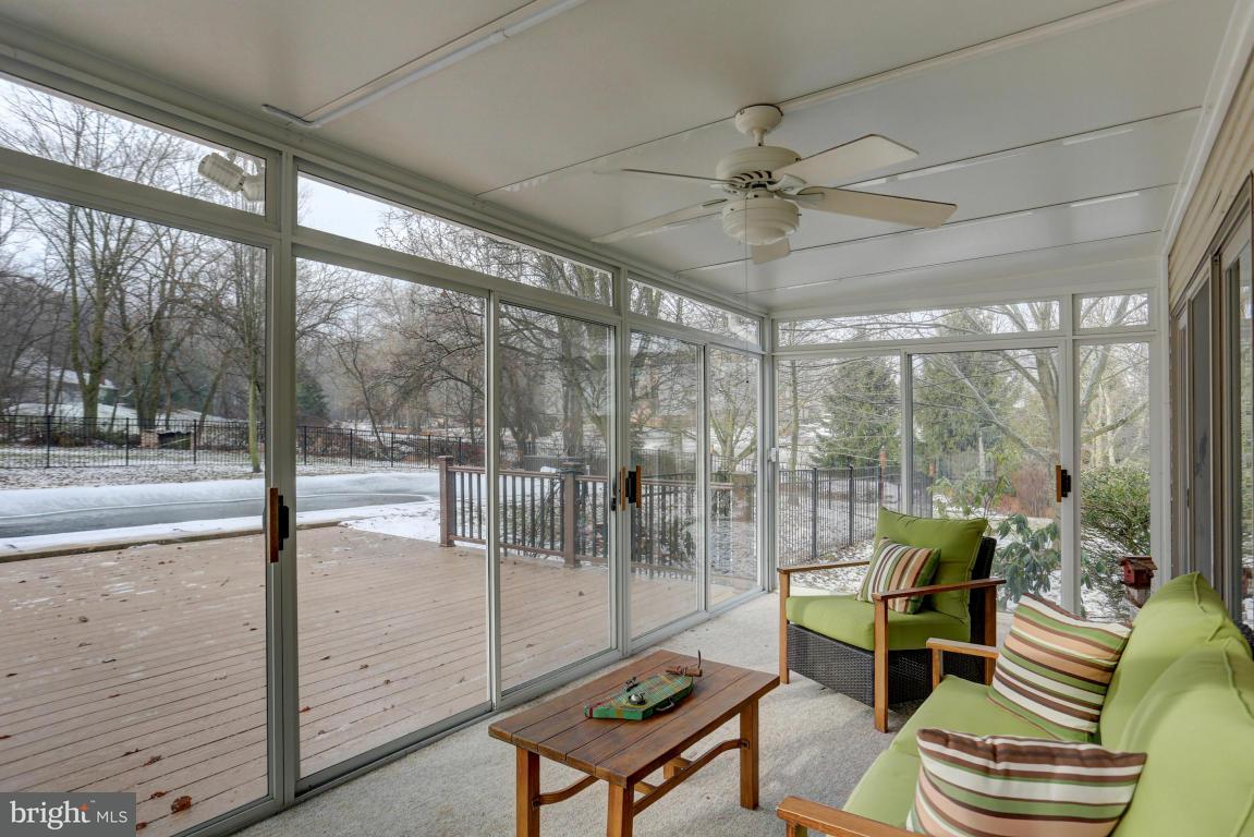 390 Greentree Road Elizabethtown, PA 17022 - Photo 17 of 33