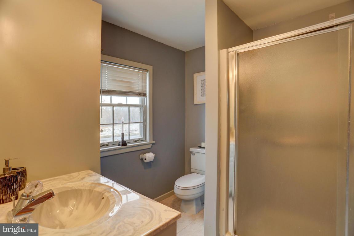 390 Greentree Road Elizabethtown, PA 17022 - Photo 21 of 33