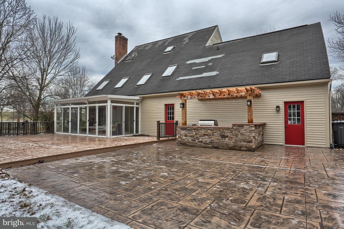 390 Greentree Road Elizabethtown, PA 17022 - Photo 28 of 33