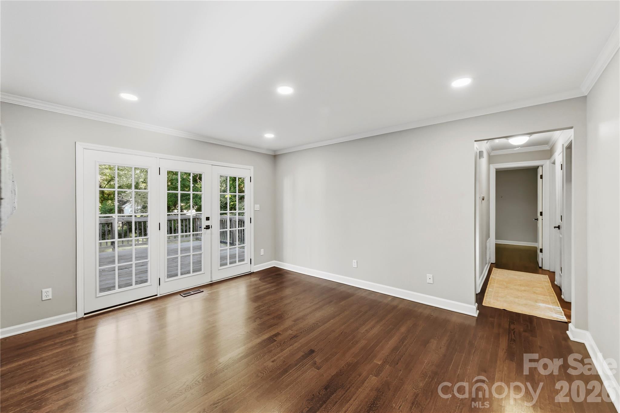 5726 Sharon Road Charlotte, NC 28210 - Photo 14 of 30 Gallery Image 14