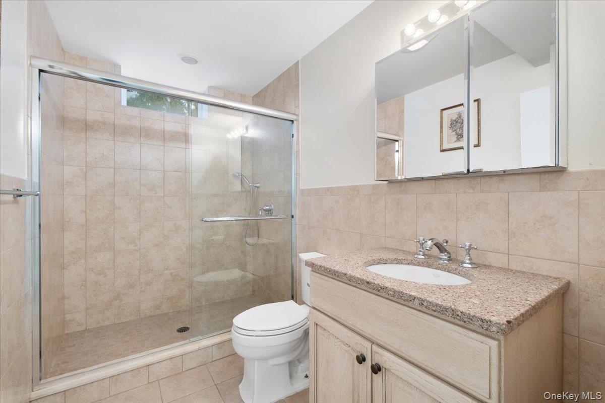 48 Madison Road Scarsdale, NY 10583 - Photo 30 of 41