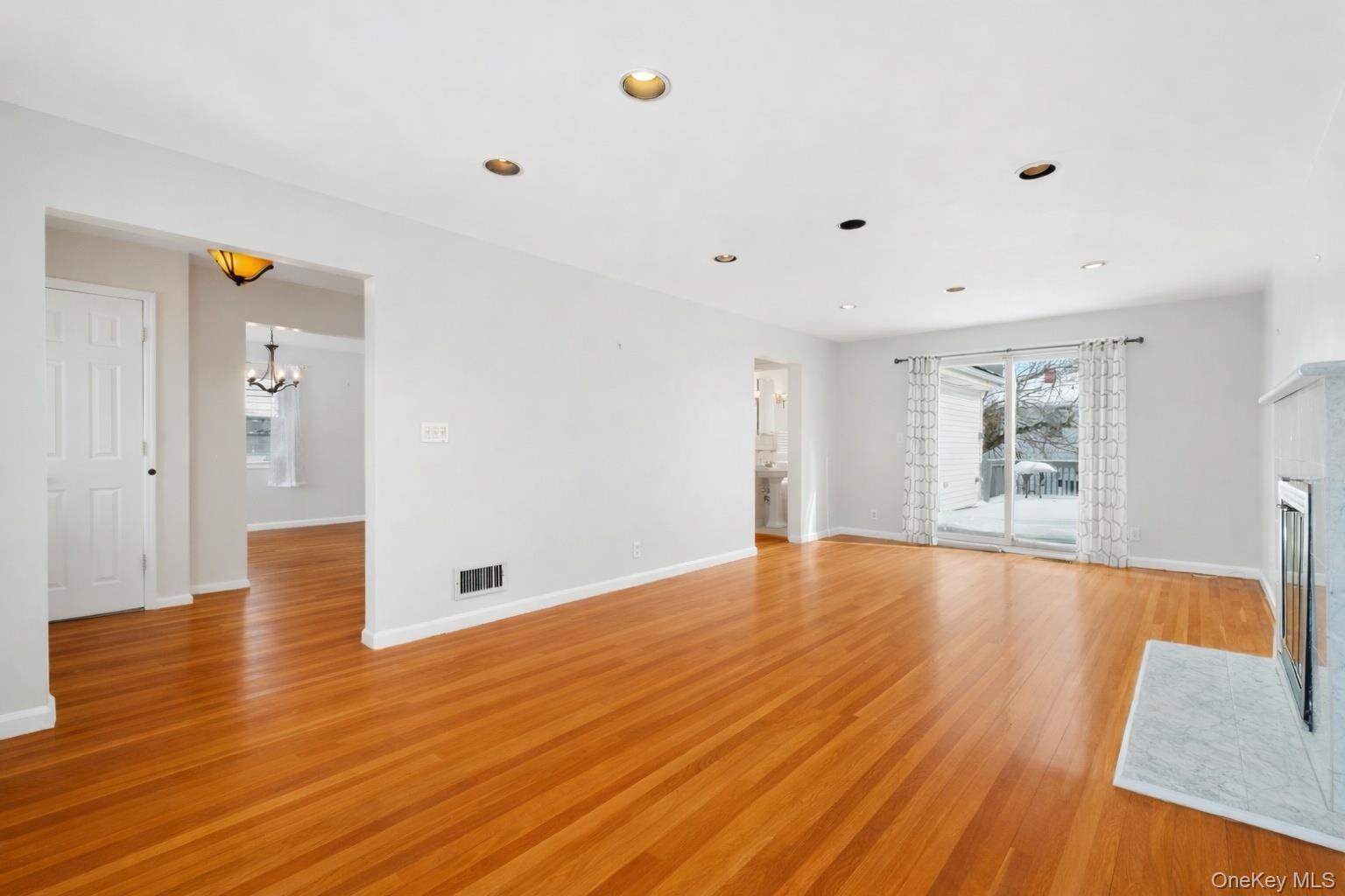 48 Madison Road Scarsdale, NY 10583 - Photo 9 of 41