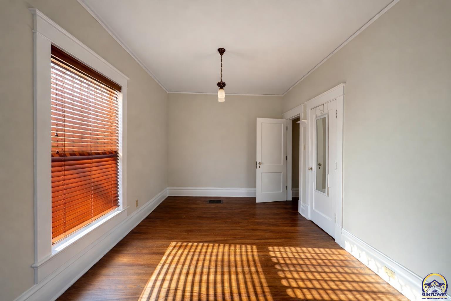 829 Southwest Buchanan Street Topeka, KS 66606 - Photo 23 of 28