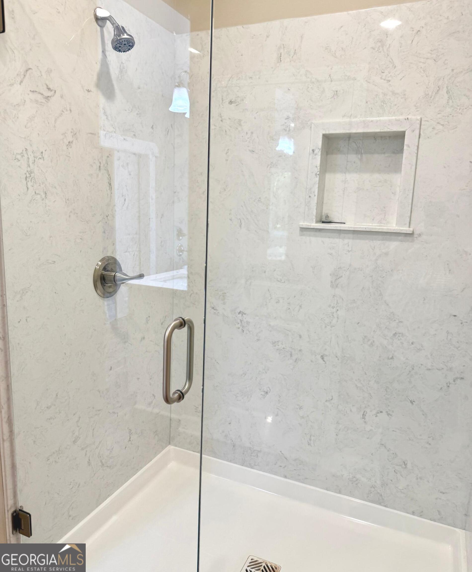 921 Silver Dollar Road Maysville, GA 30558 - Photo 11 of 23