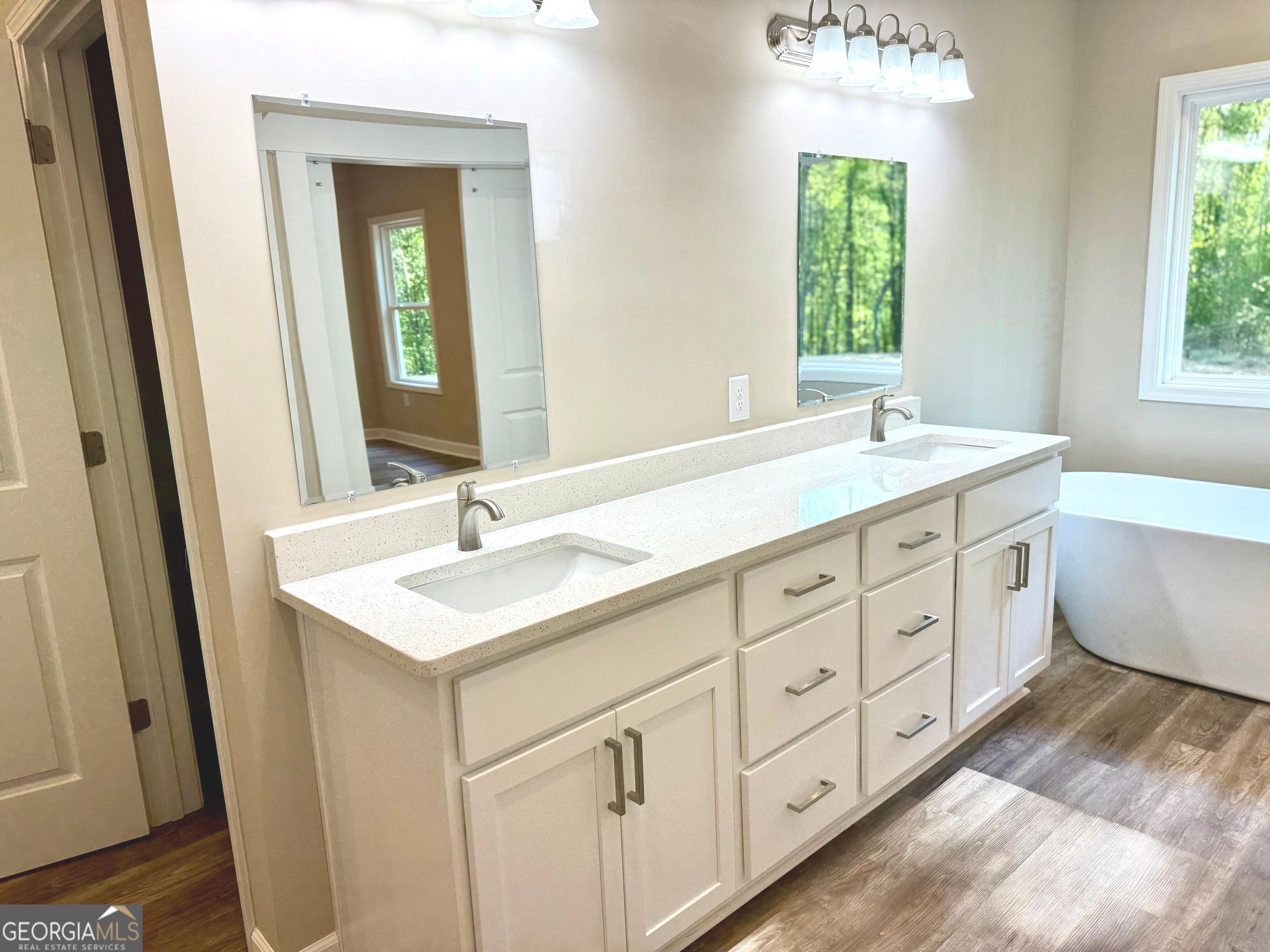 921 Silver Dollar Road Maysville, GA 30558 - Photo 7 of 23