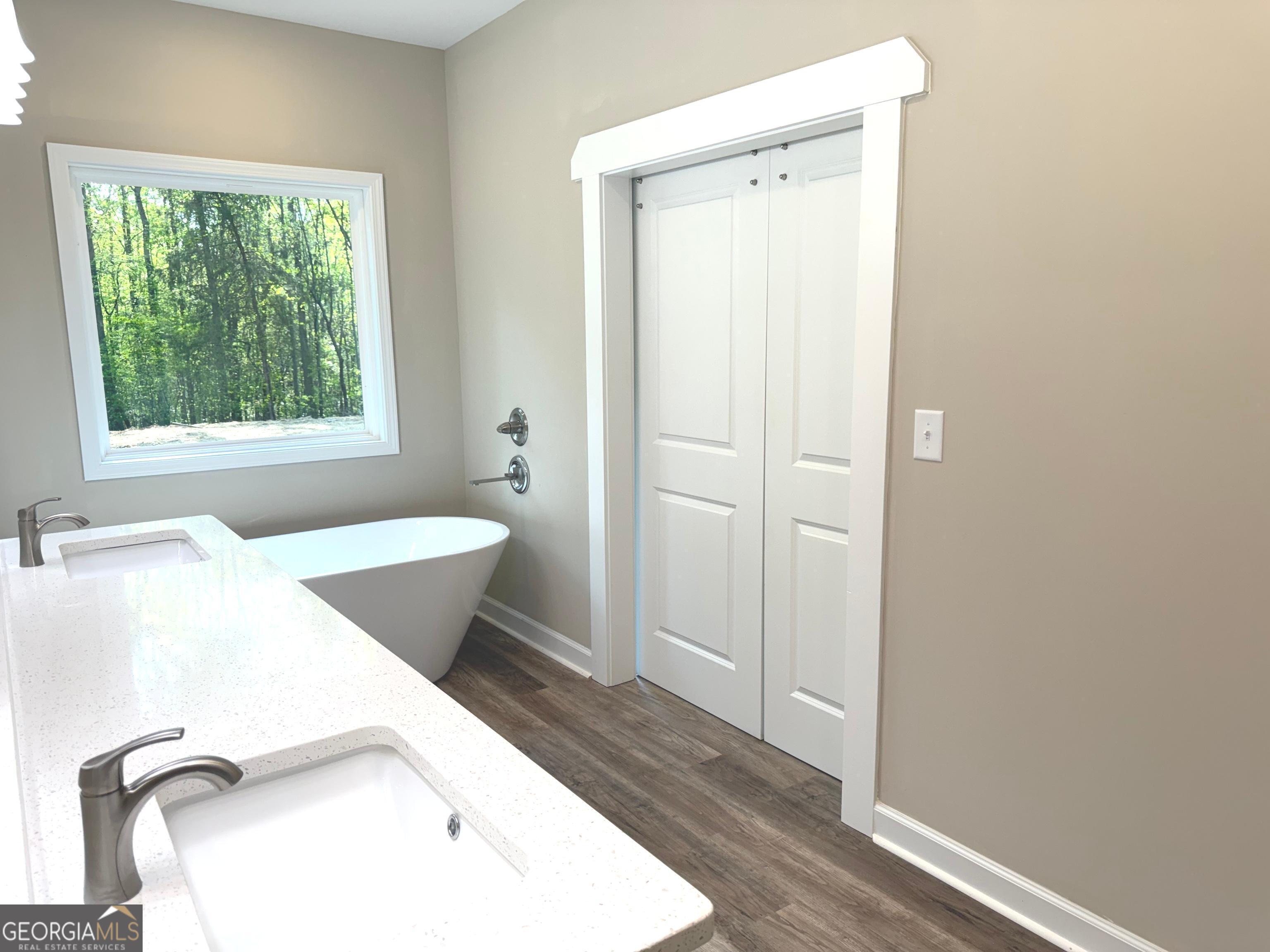 921 Silver Dollar Road Maysville, GA 30558 - Photo 8 of 23