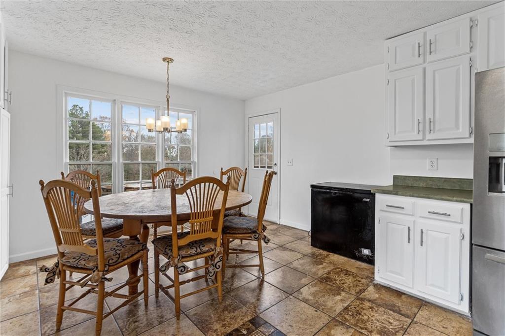 870 Hounds Ridge Court Lawrenceville, GA 30043 - Photo 10 of 70