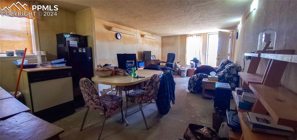 8835 North Log Road Calhan, CO 80808 - Photo 27 of 36