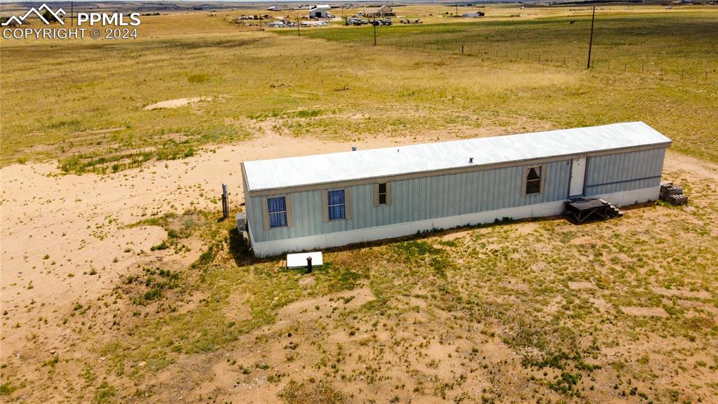 8835 North Log Road Calhan, CO 80808 - Photo 5 of 36