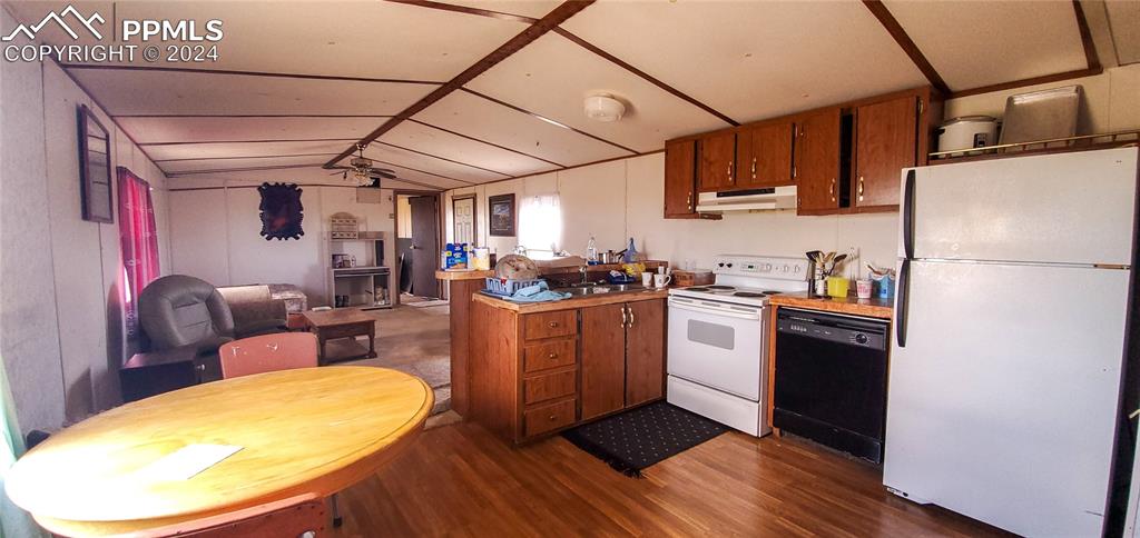 8835 North Log Road Calhan, CO 80808 - Photo 10 of 36
