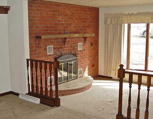 798 Ridge Rochester, PA 15074 - Photo 6 of 18 Family Room.