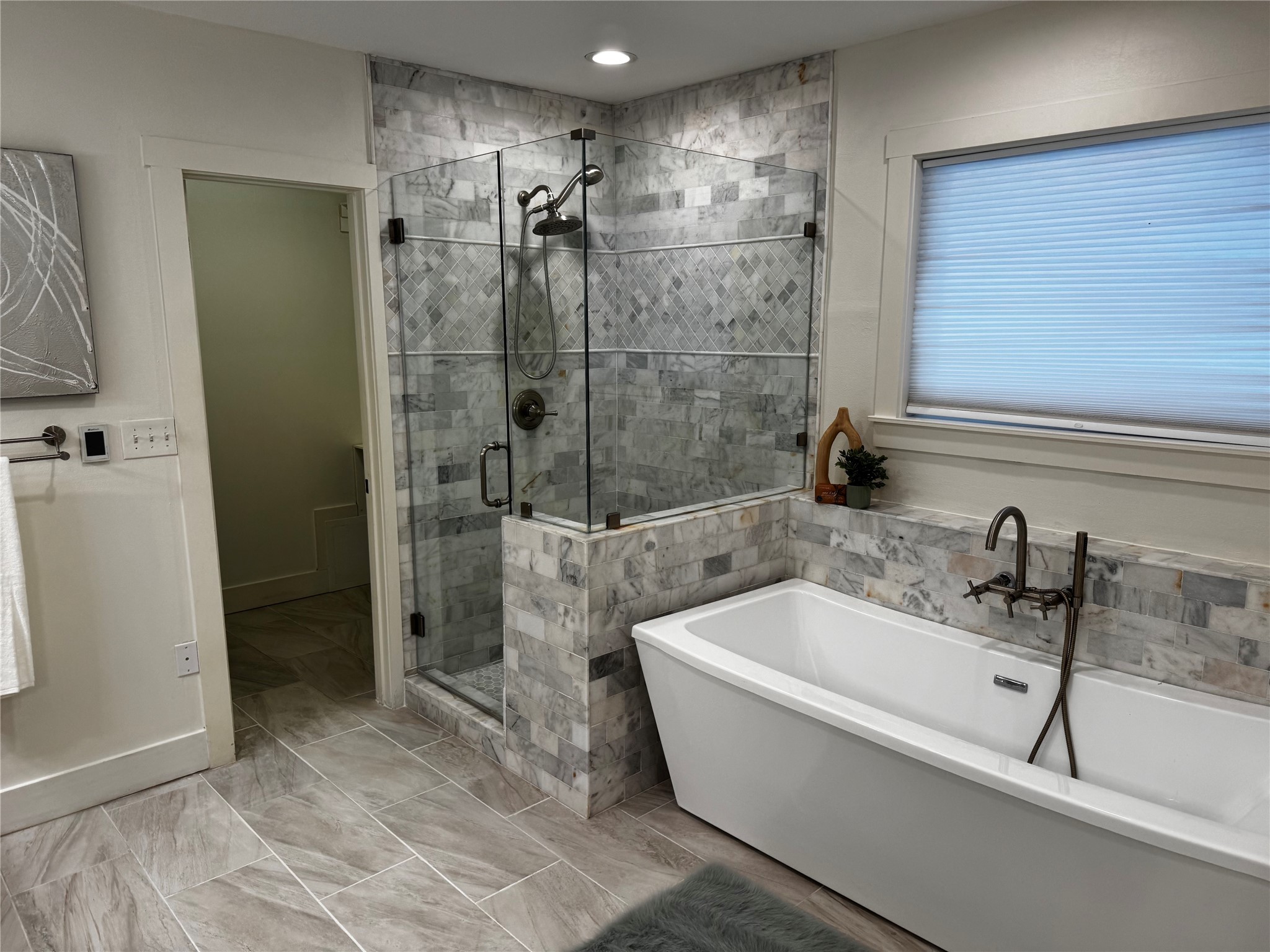 903 English Street Houston, TX 77009 - Photo 5 of 6
