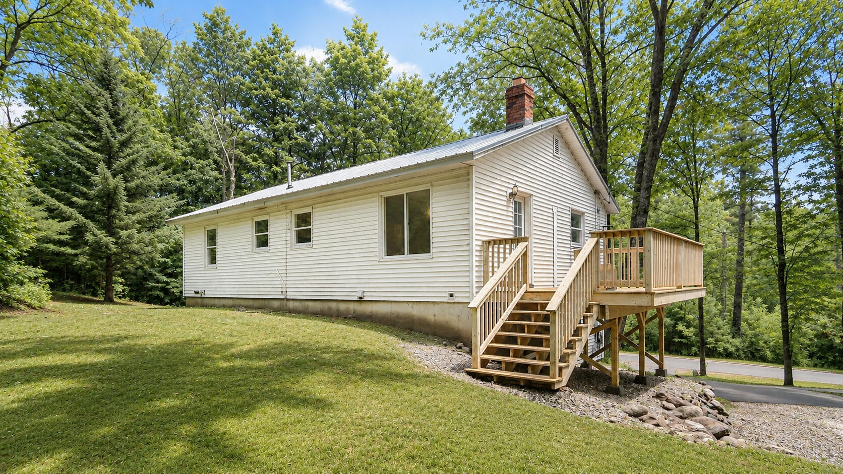 152 Blake Road Standish, ME 04084 - Photo 5 of 36