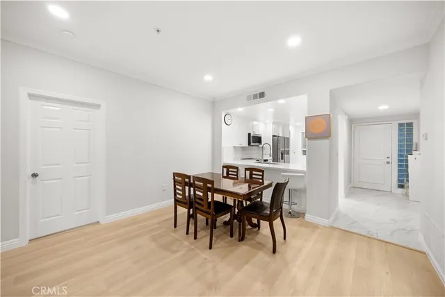 $896,000 | 2253 Martin, Unit 106, Irvine, CA 92612