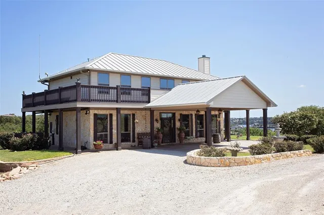 $1,699,000 | 7060 Hells Gate Loop, Strawn, TX 76475