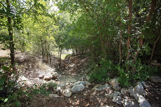 $1,699,000 | 7060 Hells Gate Loop, Strawn, TX 76475