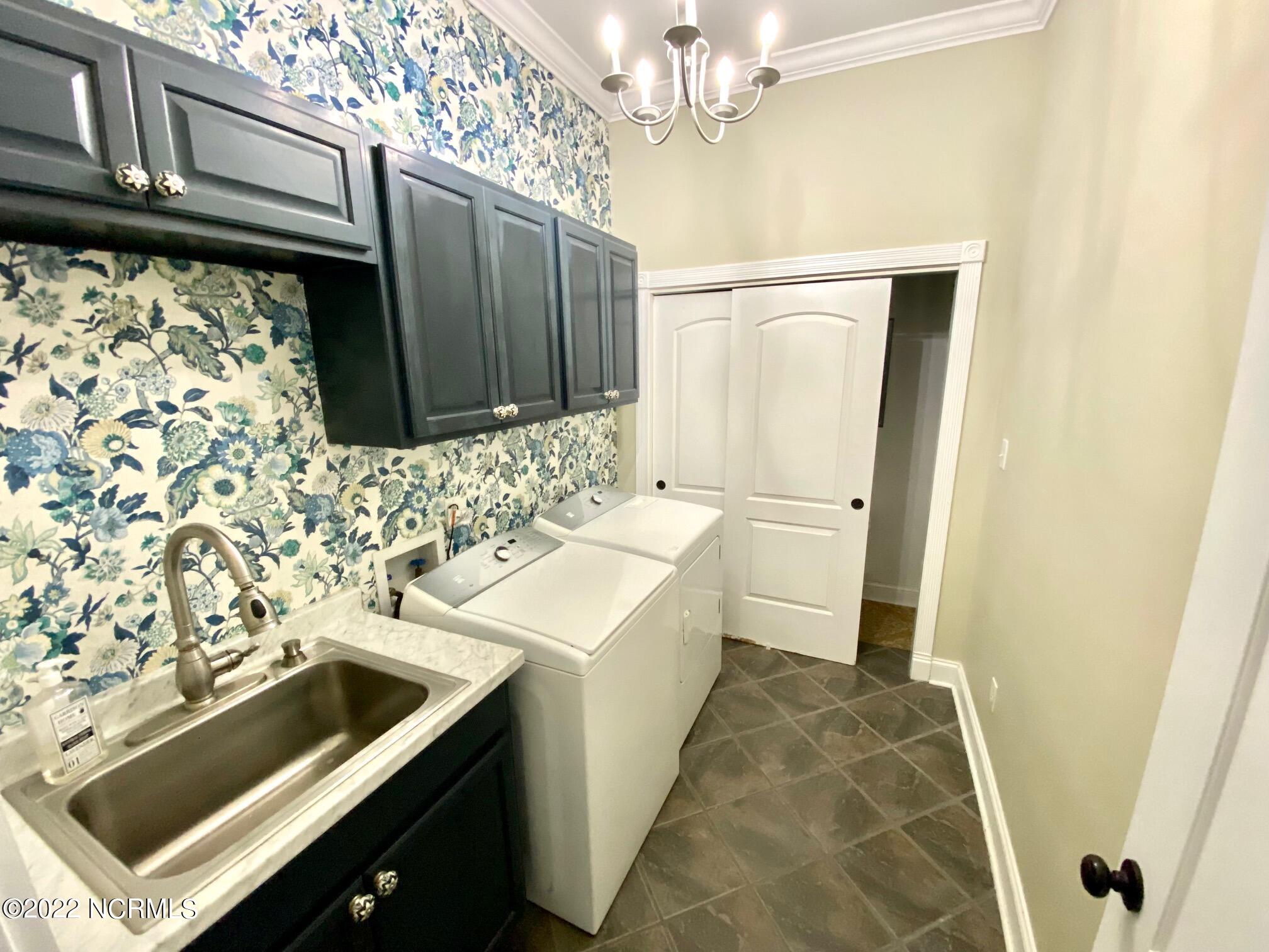 4078 Twisted Hickory Road Elizabethtown, NC 28337 - Photo 20 of 46 With Storage Closet