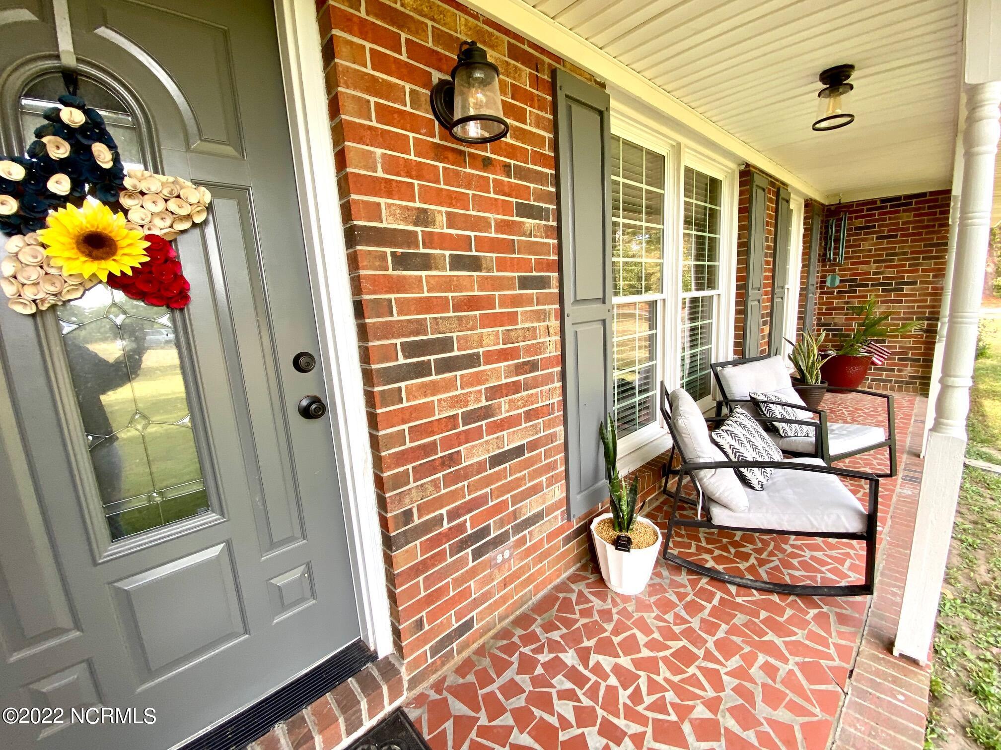 4078 Twisted Hickory Road Elizabethtown, NC 28337 - Photo 3 of 46 Front Porch