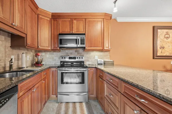 $485,000 | 825 Center Street, Unit 13B, Jupiter, FL 33458