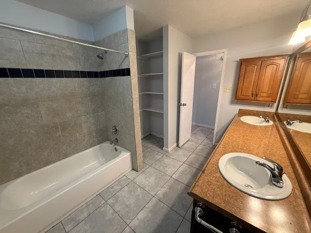 $1,250 | 22126 Moss Falls Lane, Spring, TX 77373