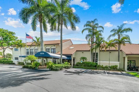 $320,000 | 10851 Palm Lake Avenue, Unit 102, Boynton Beach, FL 33437