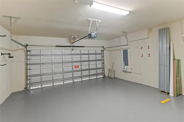 $700,000 | 3502 West 86th Terrace, Hialeah, FL 33018