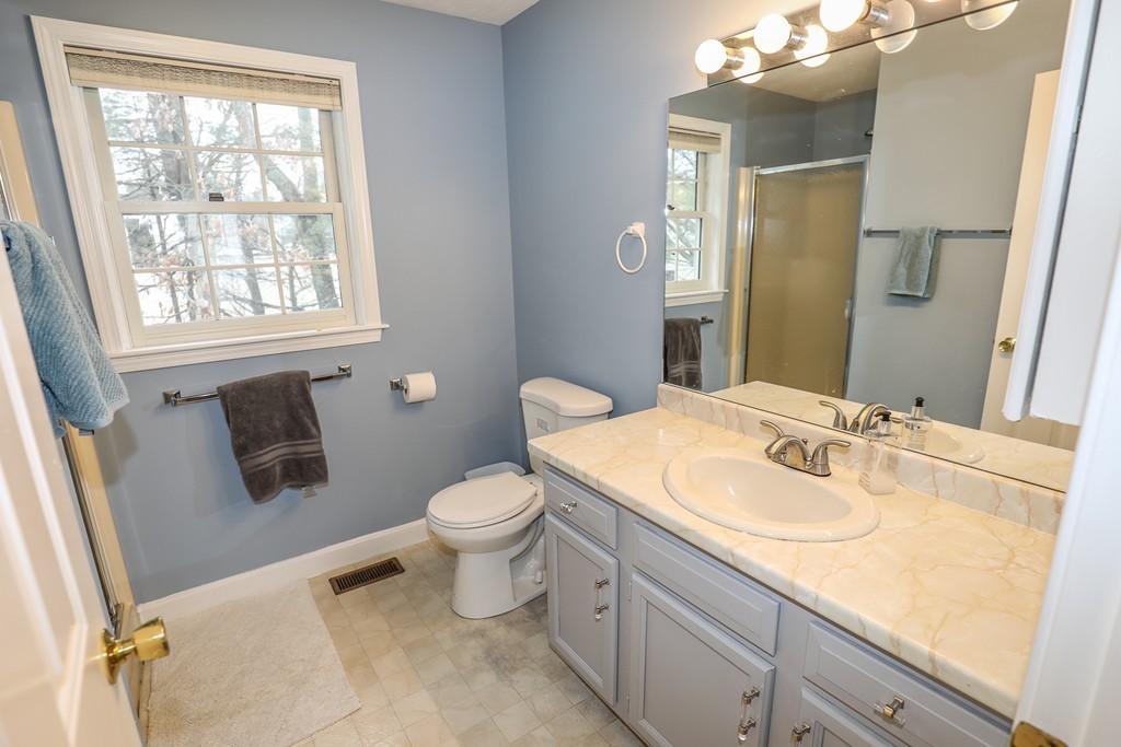 5 Stonegate Road, Unit 3 Chelmsford, MA 01824 - Photo 21 of 28