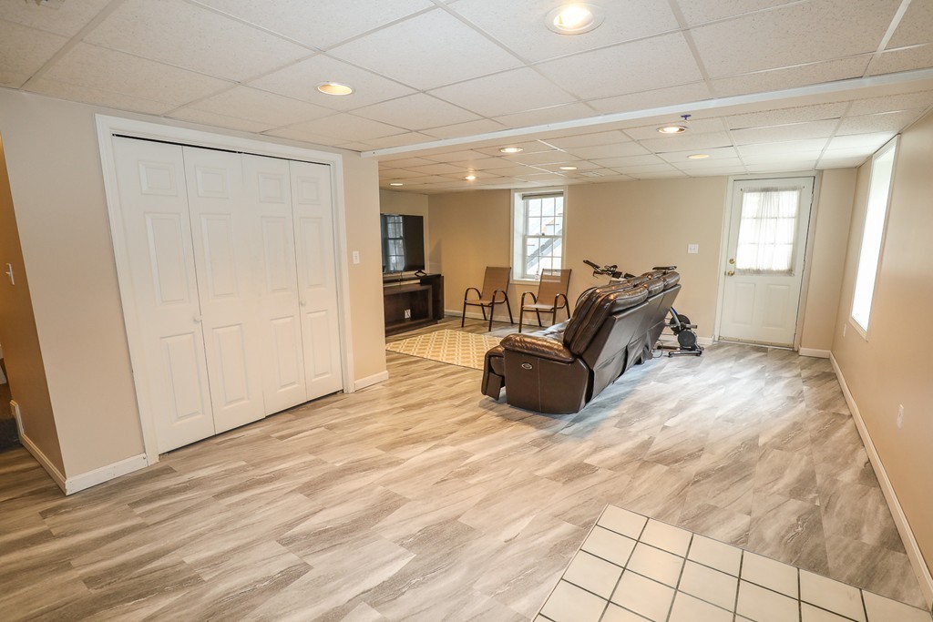 5 Stonegate Road, Unit 3 Chelmsford, MA 01824 - Photo 23 of 28