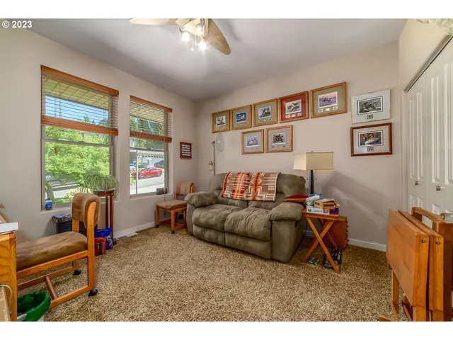 $516,000 | 48482 Meadow Way, Oakridge, OR 97463