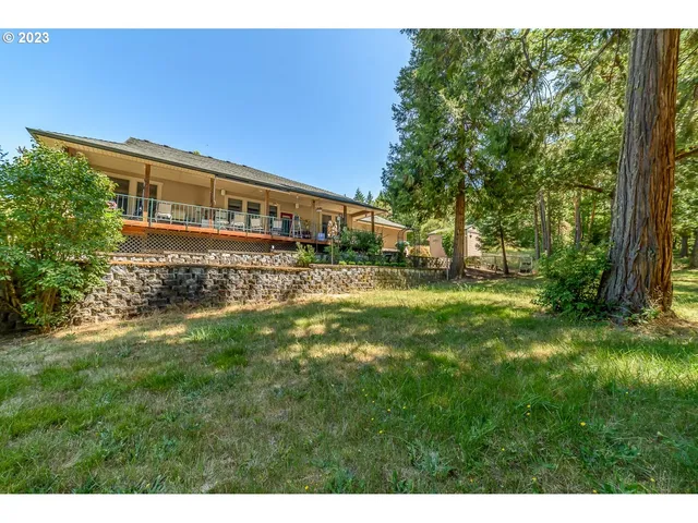 $516,000 | 48482 Meadow Way, Oakridge, OR 97463