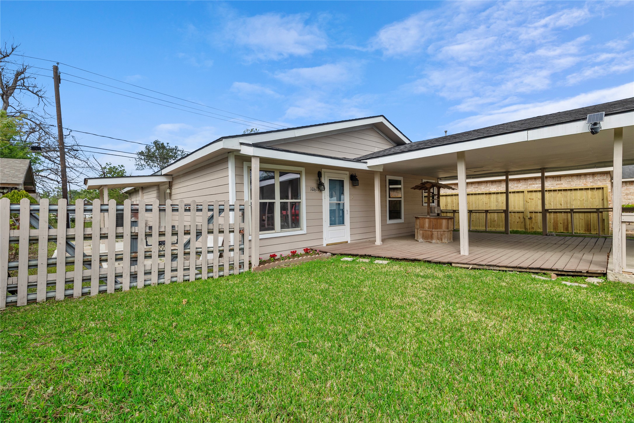 10613 Chadwick Street Houston, TX 77029 - Photo 28 of 33
