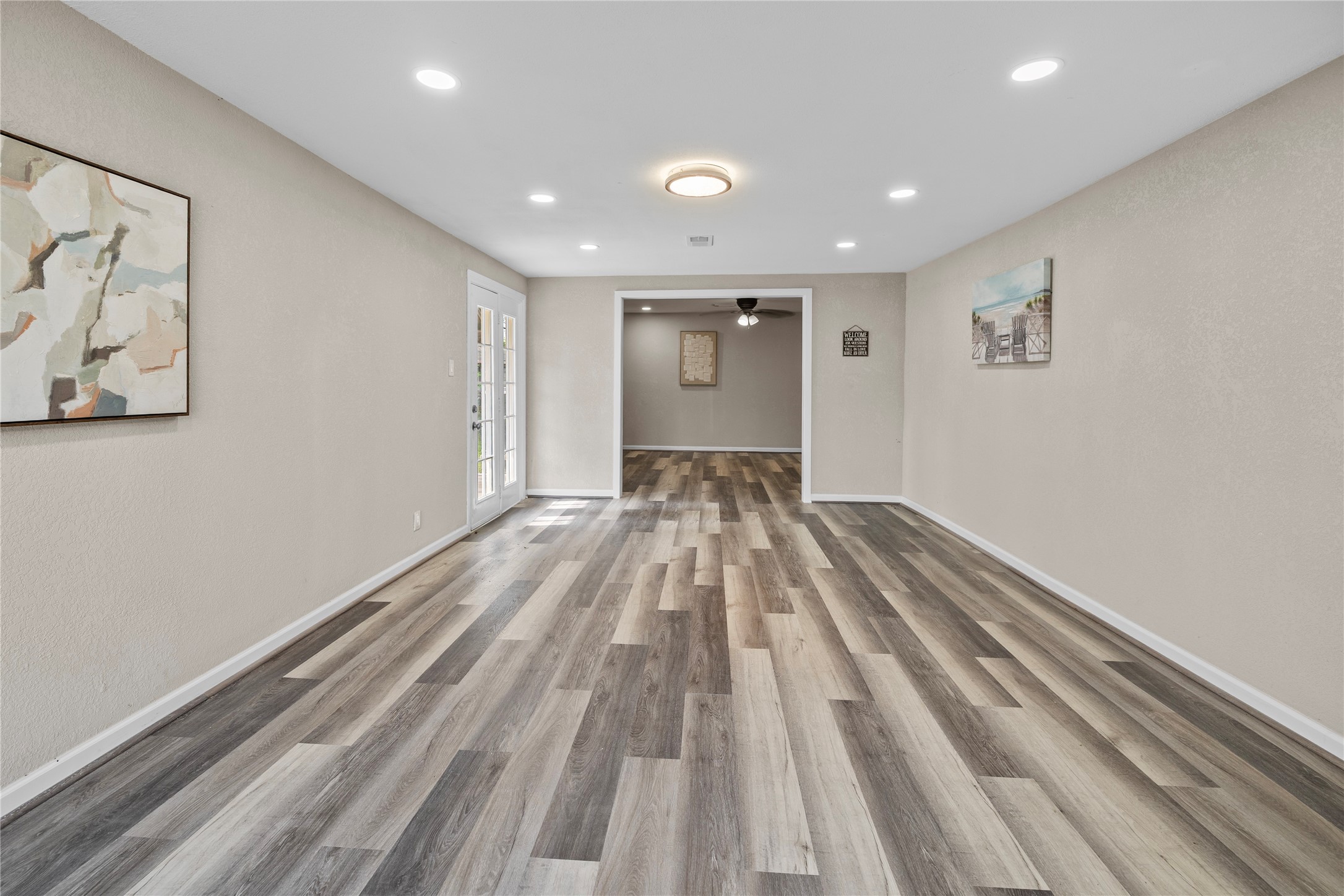 10613 Chadwick Street Houston, TX 77029 - Photo 6 of 33