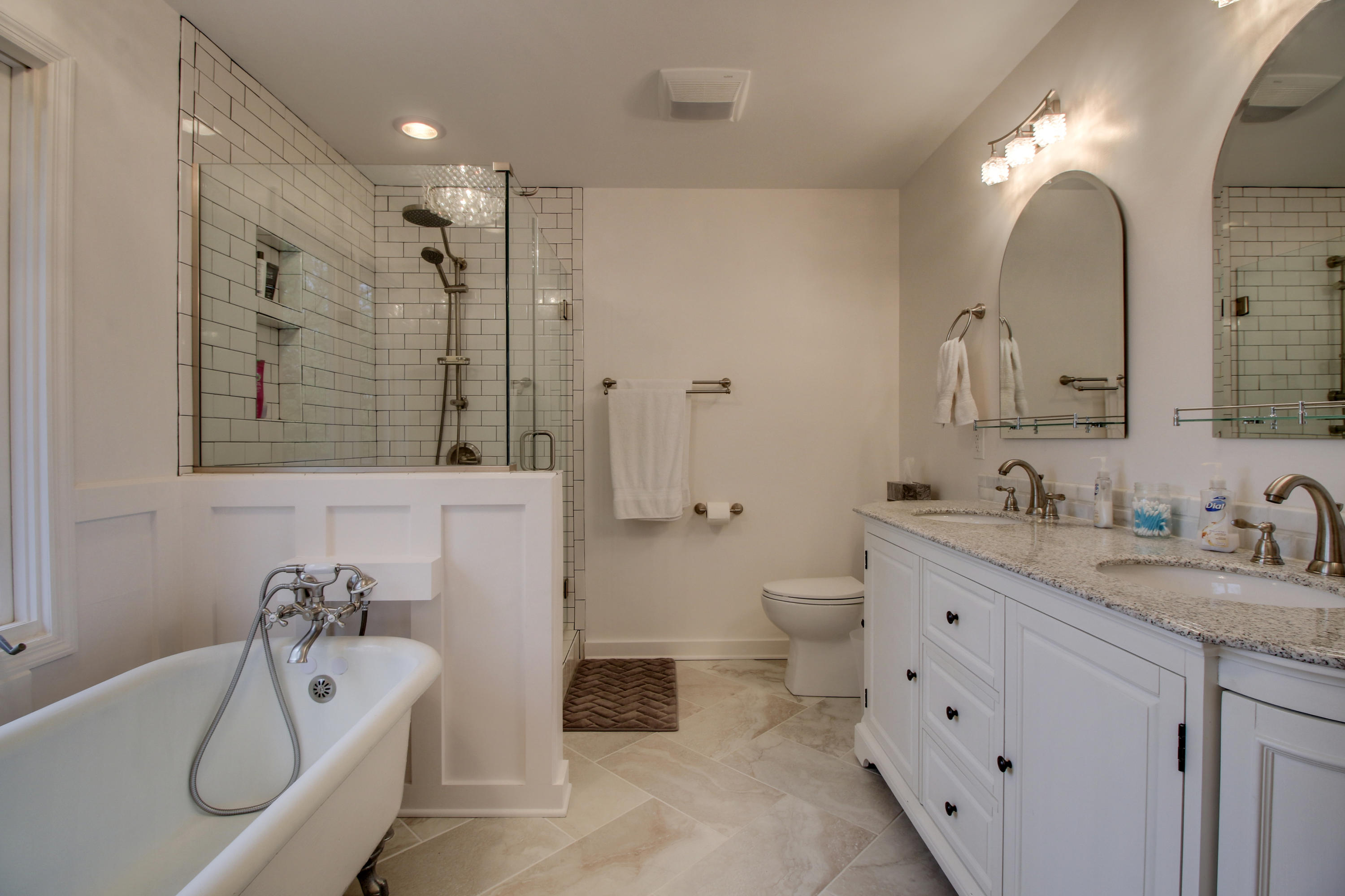 5191 Fox Ridge Road Southwest Roanoke, VA 24018 - Photo 28 of 56 Master Bath