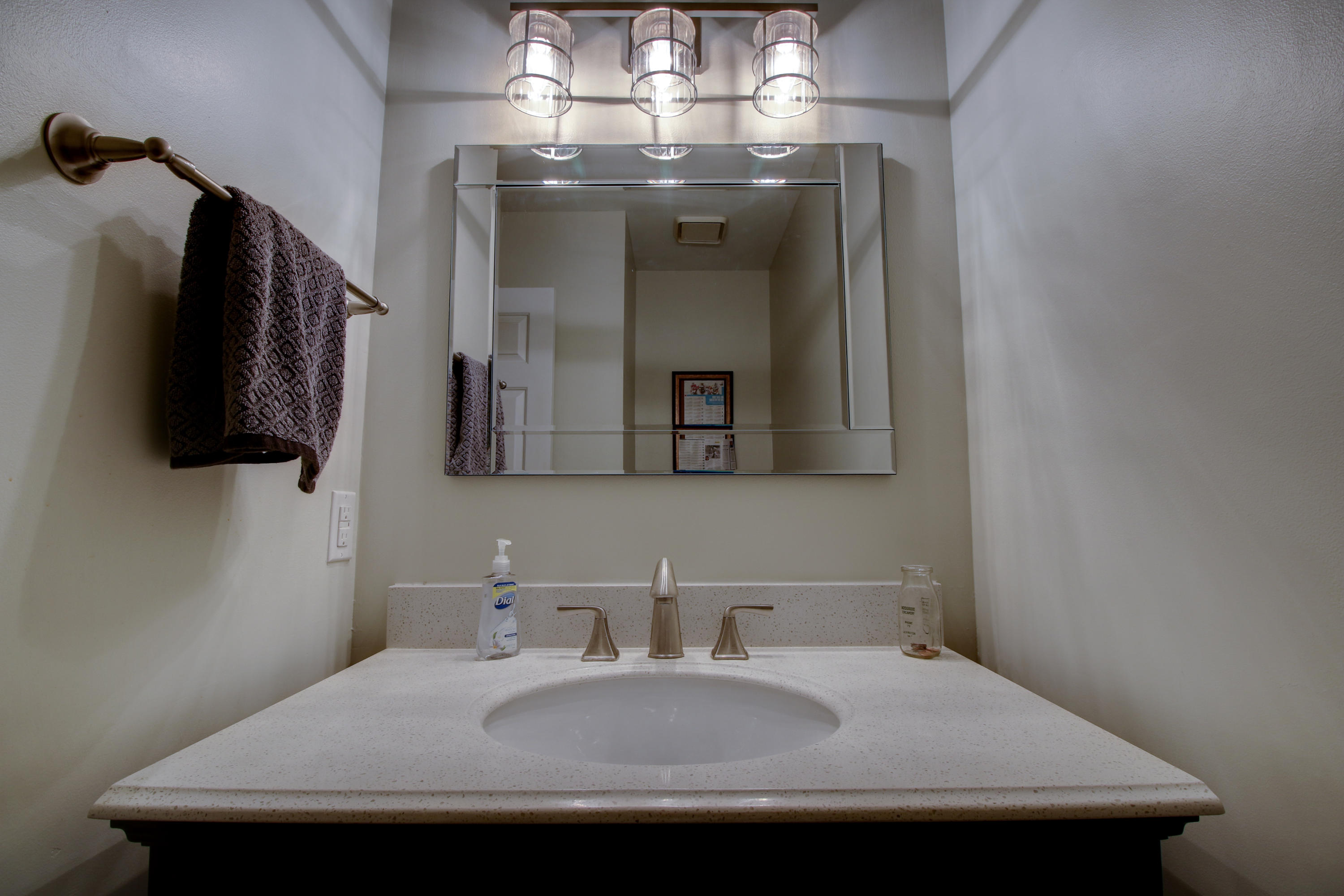 5191 Fox Ridge Road Southwest Roanoke, VA 24018 - Photo 6 of 56 Entry 1/2 Bath