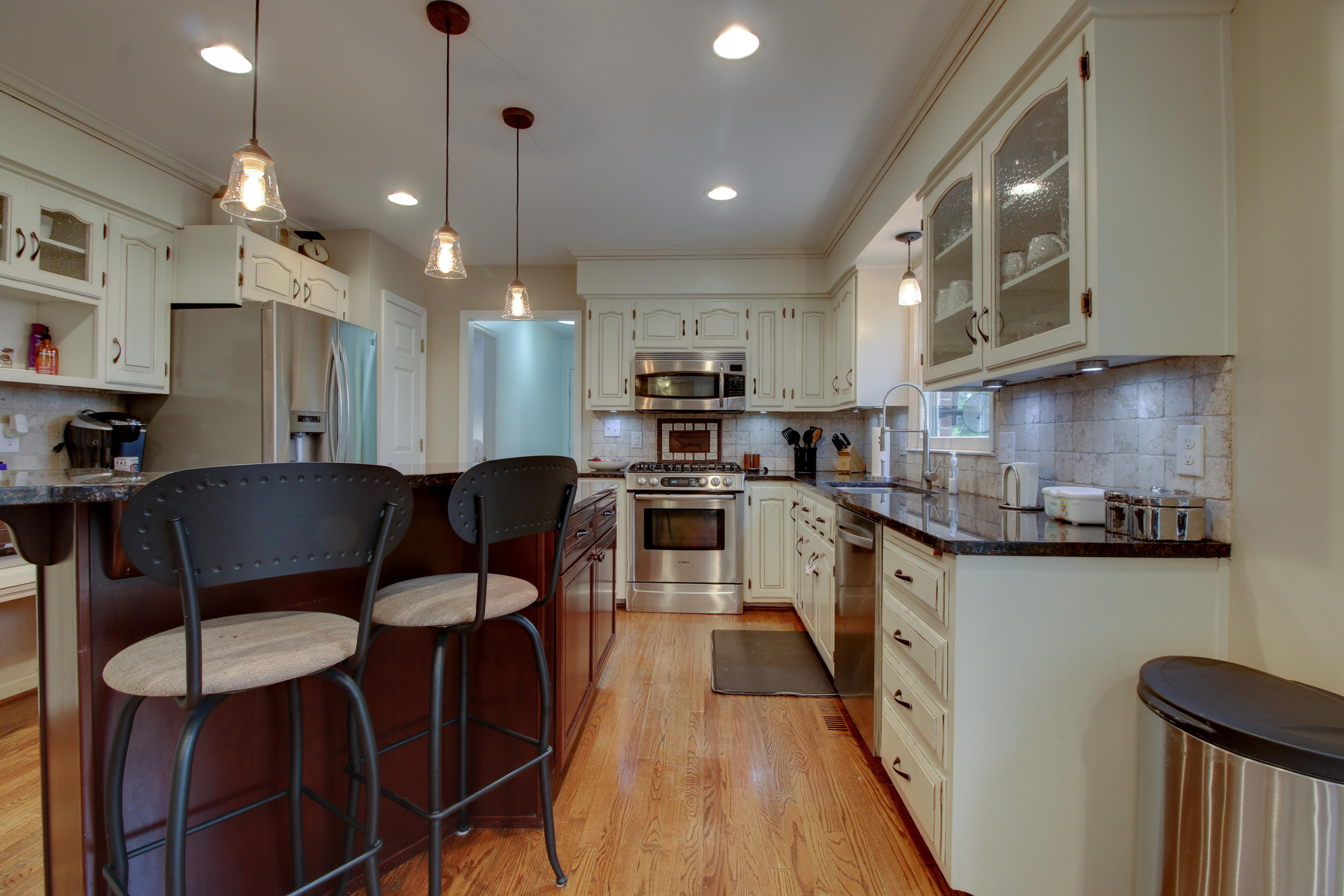 5191 Fox Ridge Road Southwest Roanoke, VA 24018 - Photo 10 of 56 Kitchen