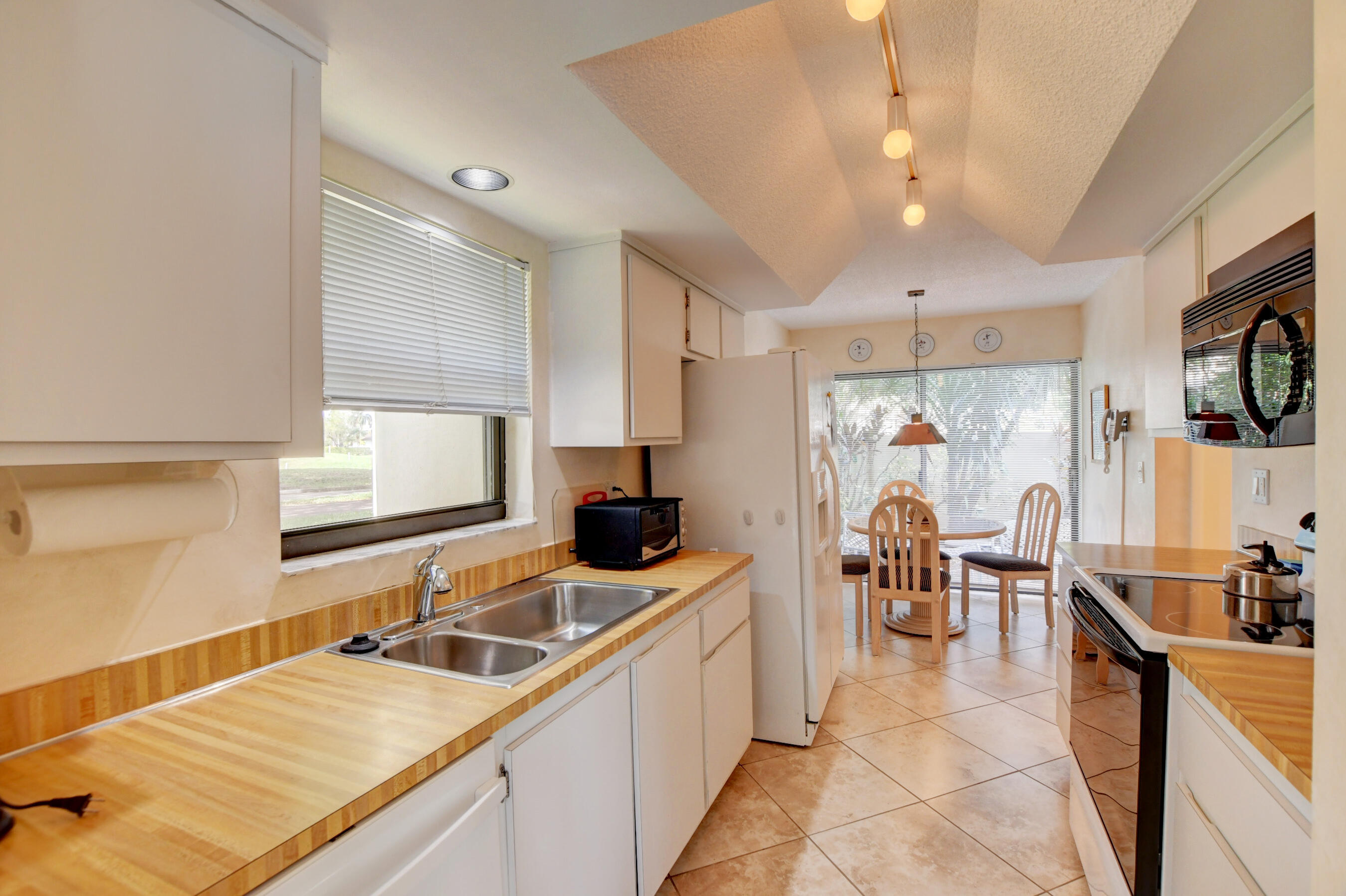 7804 Lakeside Boulevard, Unit G405 Boca Raton, FL 33434 - Photo 12 of 85 EBF_1870And4more