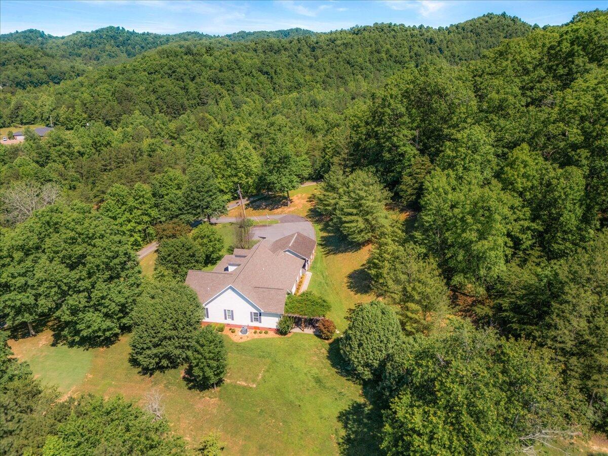 342 Jarve Hollow Road Manchester, KY 40962 - Photo 38 of 47 50-Aerial