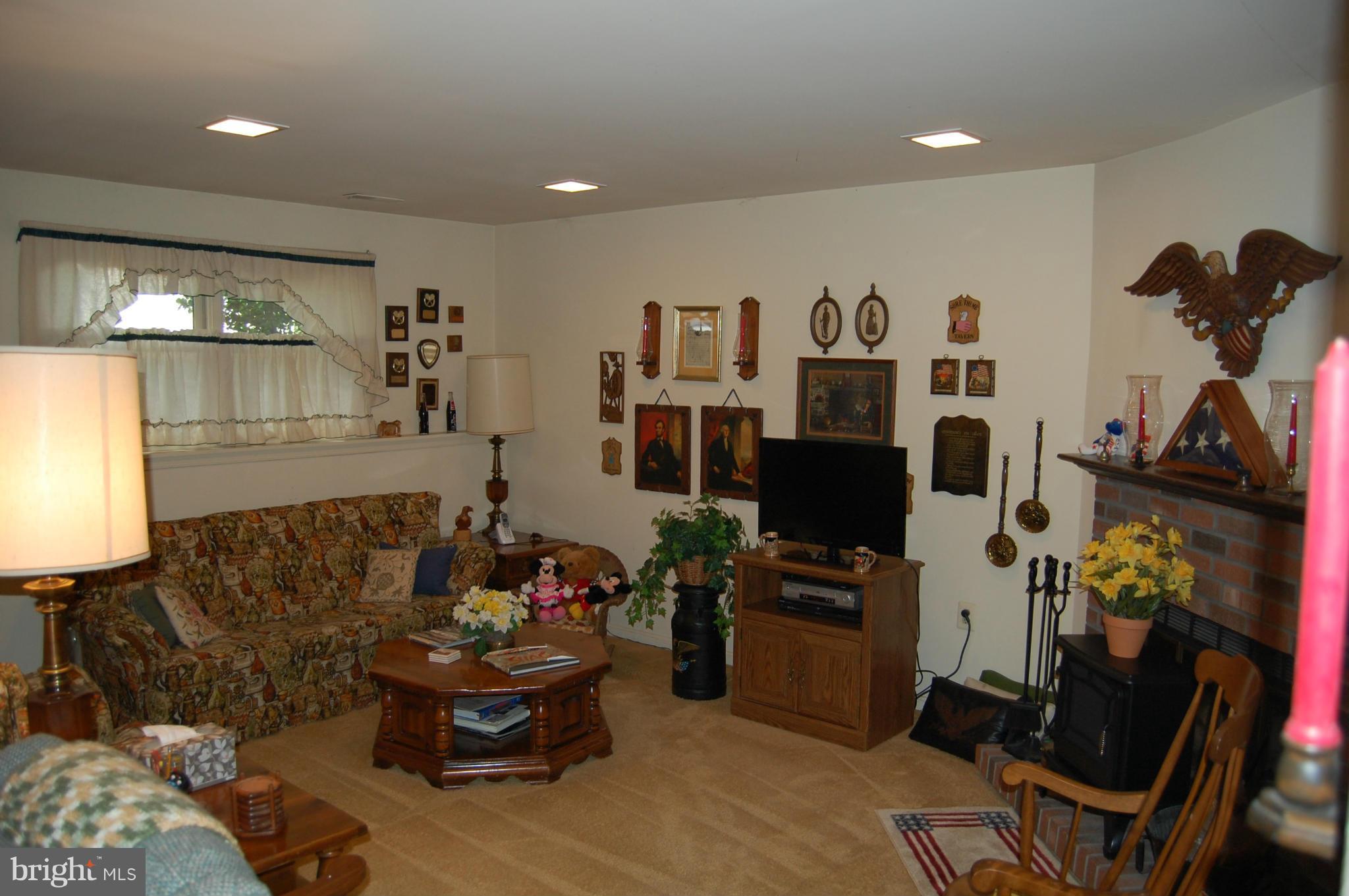7355 Rokeby Drive Manassas, VA 20109 - Photo 12 of 27 Family Room