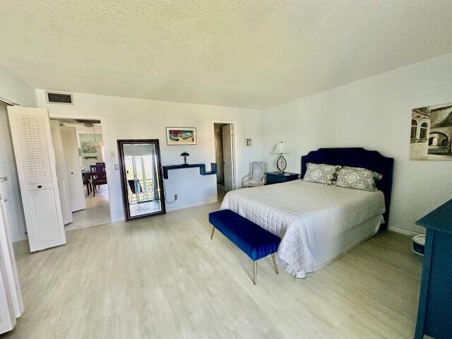 2070 Cornwall East Boca Raton, FL 33434 - Photo 13 of 30 IMG_6522