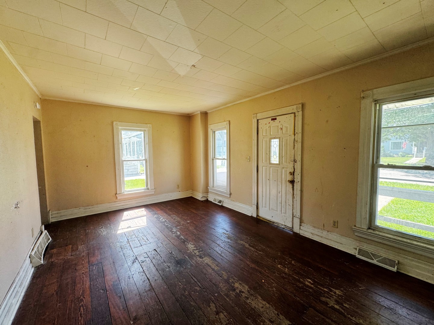 302 East Prospect Street Kewanee, IL 61443 - Photo 9 of 15