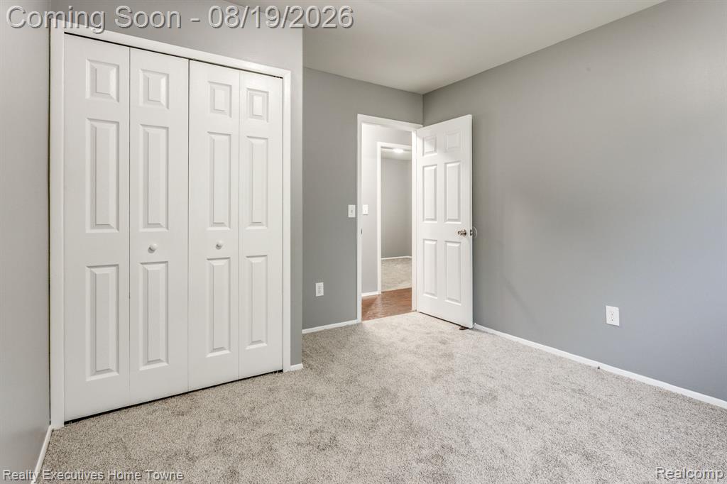 2448 Oakcrest Road Sterling Heights, MI 48310 - Photo 14 of 31 Gallery Image 14