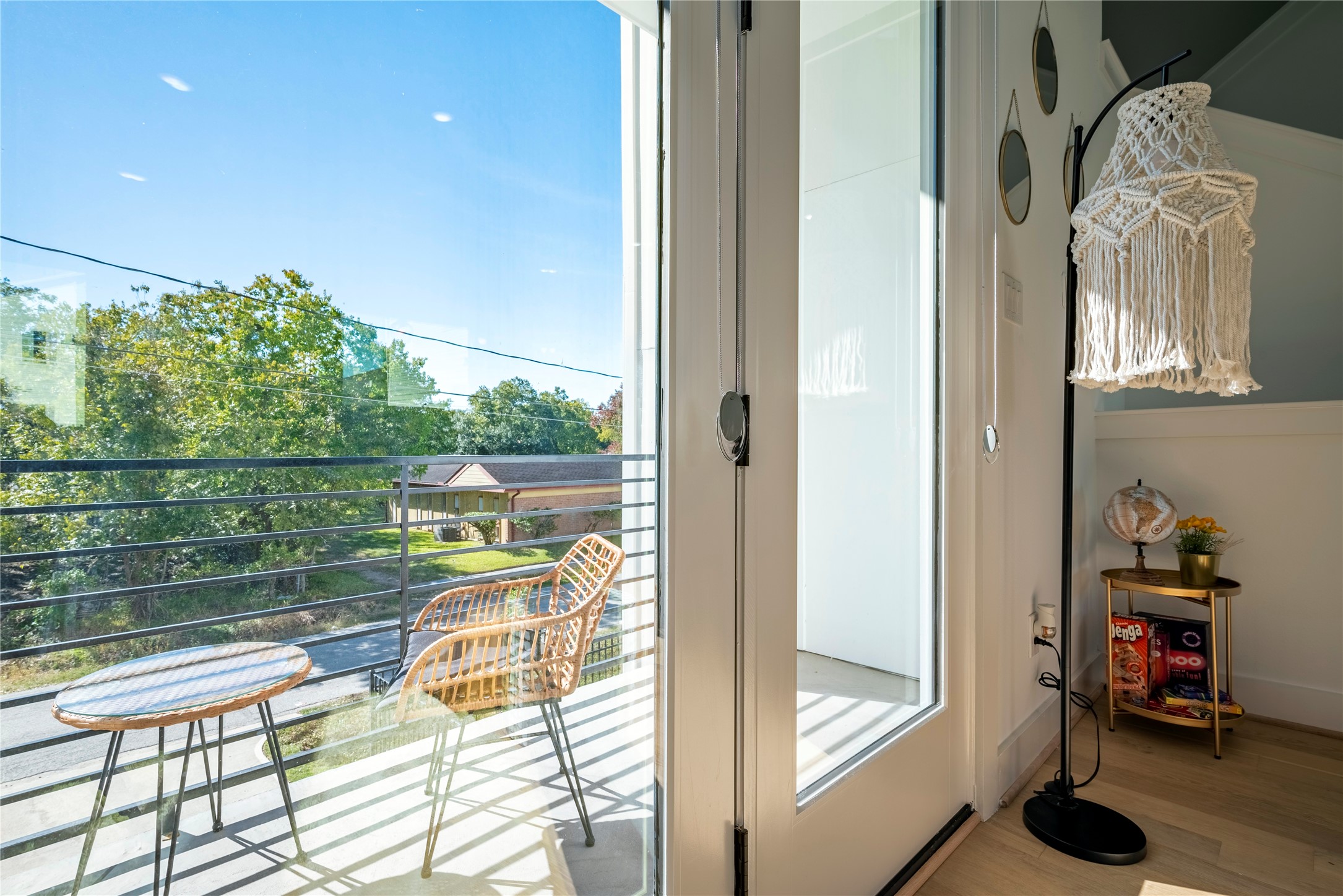 2721 Rosalie Street Houston, TX 77004 - Photo 42 of 44 a view of a balcony