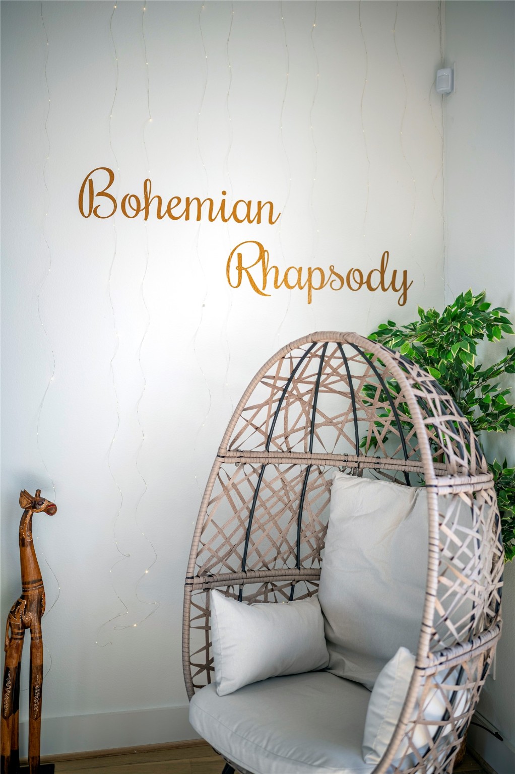 2721 Rosalie Street Houston, TX 77004 - Photo 10 of 44 a view of a wooden floor