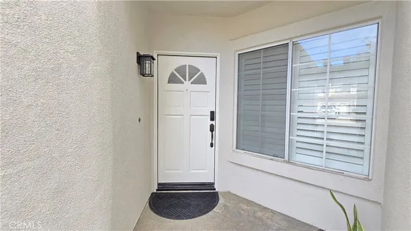 $3,900 | 144 Agostino, Irvine, CA 92614