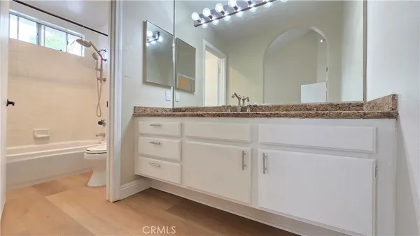 $3,900 | 144 Agostino, Irvine, CA 92614