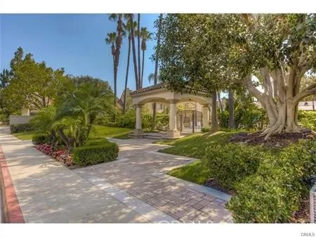 $3,900 | 144 Agostino, Irvine, CA 92614