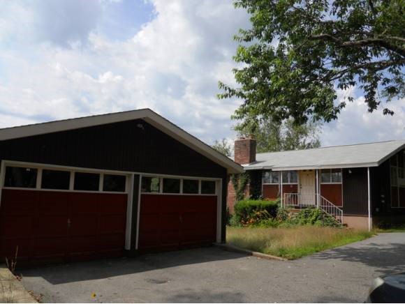92 Chestnut Hill Road Amherst, NH 03031 - Photo 1 of 1